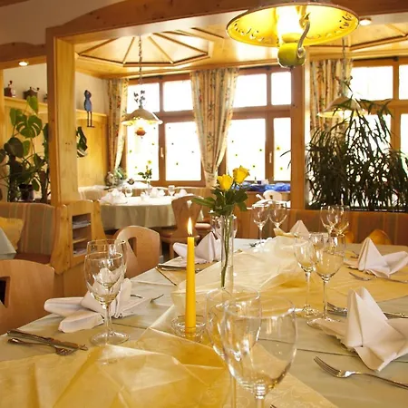 Landgasthof Paradies Szálloda