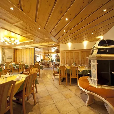 Landgasthof Paradies Otel 3*