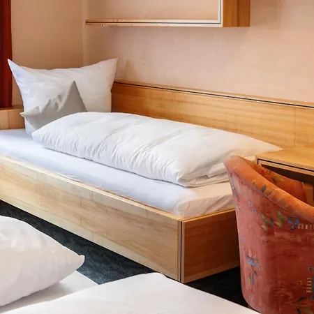 Szálloda Landgasthof Paradies Frickingen